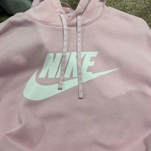 nike hoodie